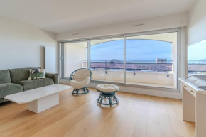 Sea-facing apartment for 5 people